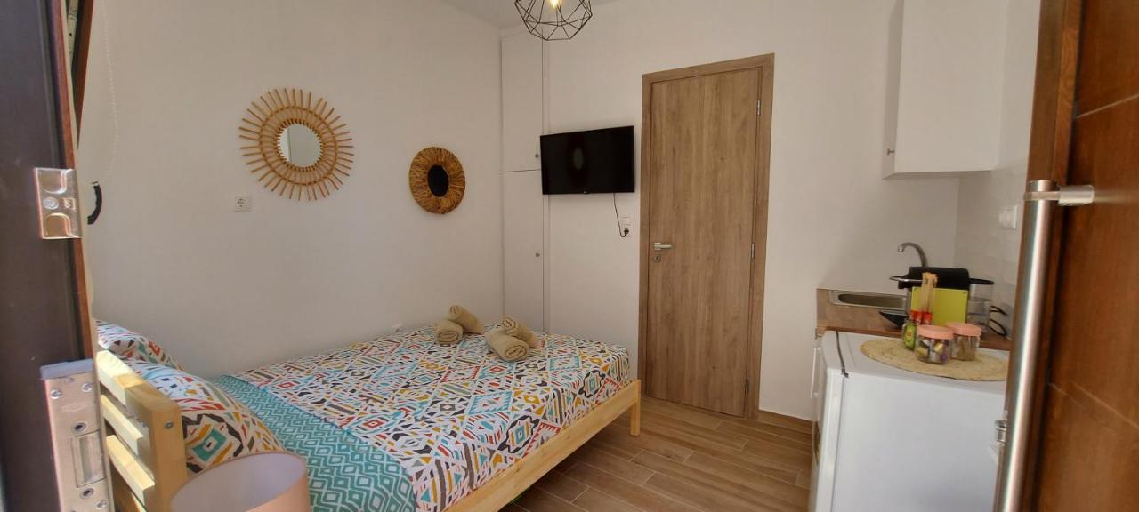 Birdhouse Room Ermoúpoli Extérieur photo